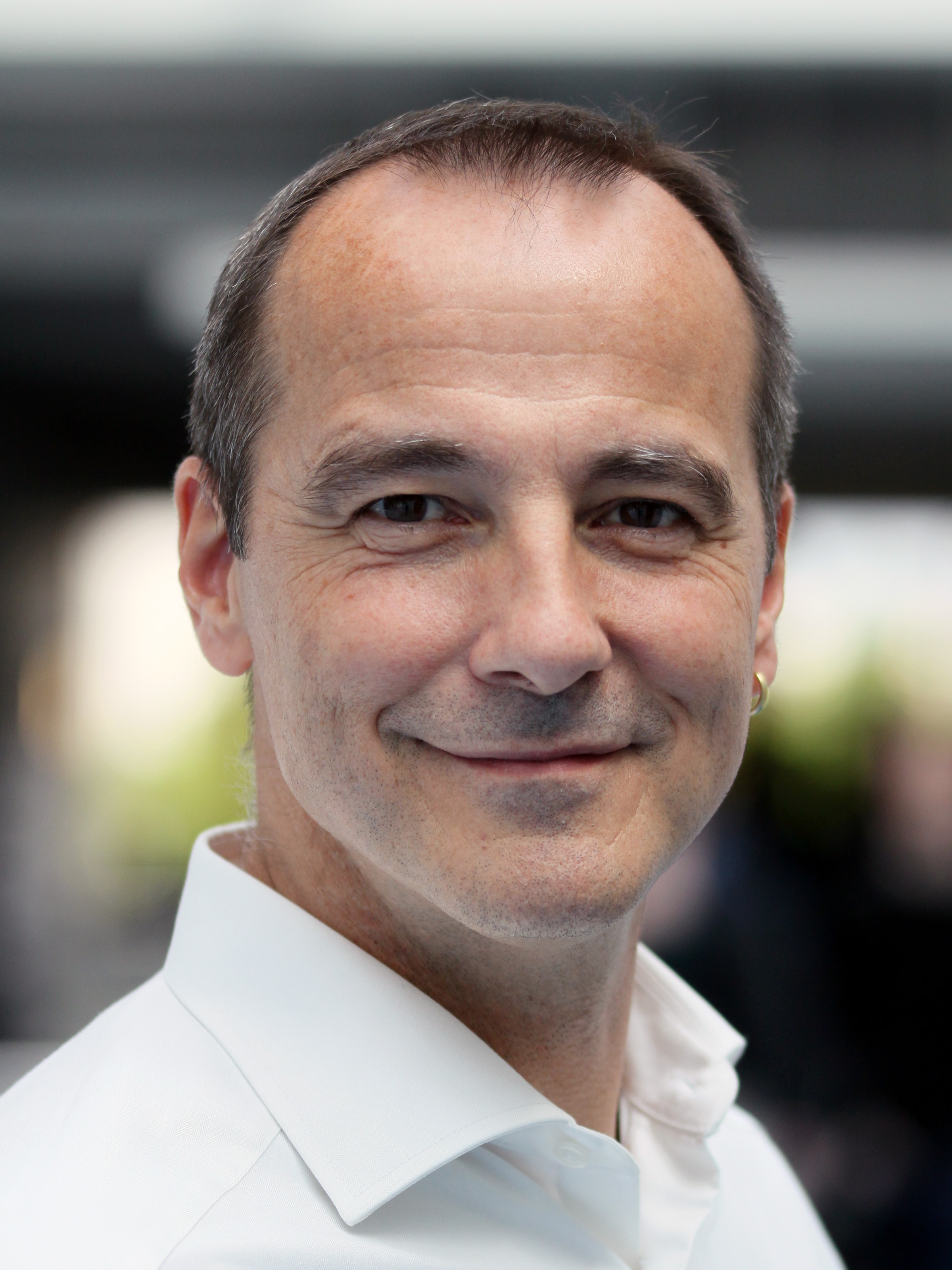 Dr. Martin Neumann Hochschule BonnRheinSieg (HBRS)