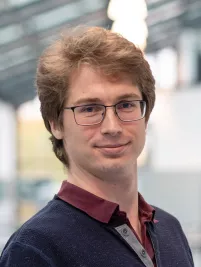 2023_fbinf_Portrait_Michal_Stolarz_Miriam_Thüs_009