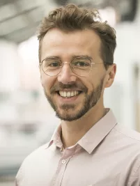 Portraet Alexander Baumstark 2023 Foto Christian Liepe