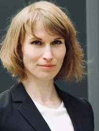Portrait Frau Dr. Stauf