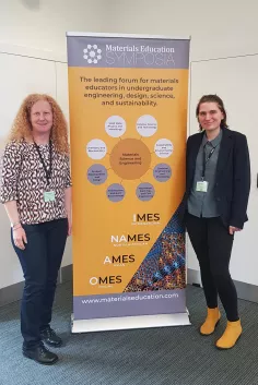 Claudia Luppertz und Juliane Karneboge auf der IMES 2023 in Cambridge