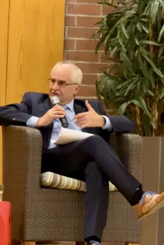Prof. Dr. Hans-Joachim Pieper bei der Veranstaltung Diskurs in Zeiten der Polarisierung