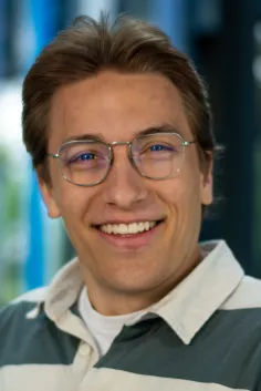 Jonathan Schmitt Portrait