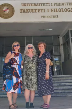 Besuch University of Prishtina Gruppenbild Foto Küpper