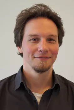 fb05_profilfoto_professor_matthias_preller.jpg (DE)