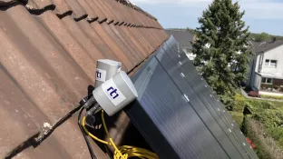 Projekt PV-Sp Photovoltaik Anlage auf dem Dach cropped
