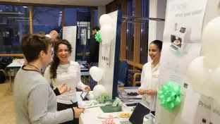 Messesimulation Wirtschaftsinformatik StA 20251204 Foto Juri Kuestenmacher 138.JPG