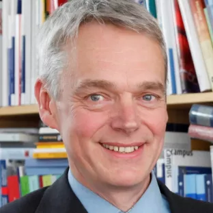 Profilbild Prof. Dr. Martin Hamer