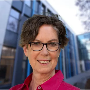 Susanne Keil Professorin IWK_Bildmontage