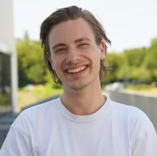 Sandro Elsweijer, Absolvent Maschinenbau und Doktorand am DLR