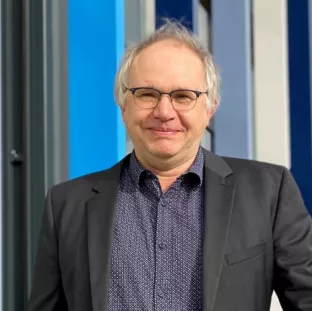 lehmann_klaus_geschaeftsfuehrer_zev_20210222_foto_dominik_pieper_teasercut.jpg (DE)