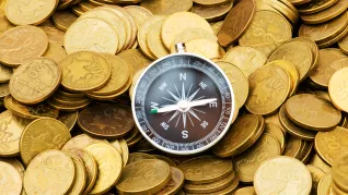 Geld Münzen Kompass Colourbox 2058600 (DE)