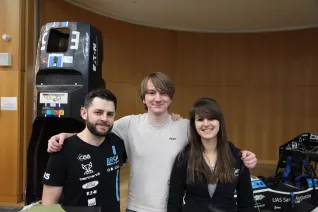 04_kinderuni_brs_motorsport_sta_2010427_foto_j._kuestenmacher.jpg (DE)