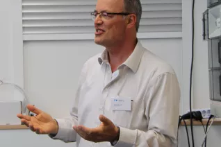 18c_alumni-tag-2016_20160617_fbinf_alumni-hbrs_mlh_bild129_workshop_mmk.jpg (DE)