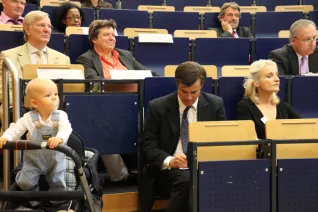 2011_medizintourismus_in_deutschland_13.jpg (DE)