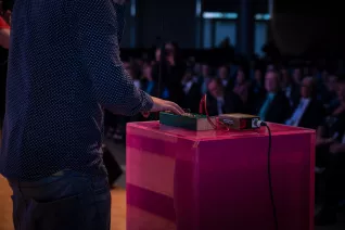 2015.10.24_hbrs-absolventenfeier_foto_nathan-dreessen_107.jpg (DE)