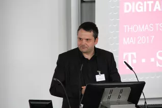 20170523_fbinf_eroeffnung_lernlabor_cybersicherheit_mlh_061.png (DE)