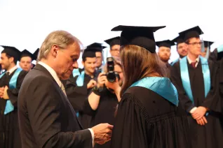 20171021_fbinf_absolventenabschlussfeier_mlh_146.jpg (DE)