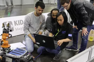 20180426_fbinf_bit-bot_germanopen_063.jpg (DE)