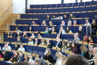 20180508_fbinf_hbrsalumnitag_mlhkw_027.jpg (DE)