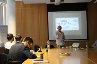 20180508_fbinf_hbrsalumnitag_mlhkw_038.jpg (DE)