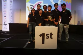 20190708_fbinf_b-it-bots_robocupwm_nair_d_galerie_img_006.jpg (DE)