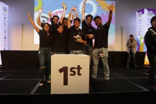 20190708_fbinf_b-it-bots_robocupwm_nair_d_galerie_img_008.jpg (DE)