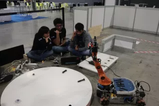 20190708_fbinf_b-it-bots_robocupwm_nair_d_galerie_img_028.jpg (DE)