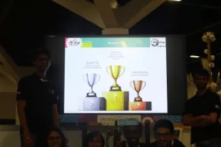 20190708_fbinf_b-it-bots_robocupwm_nair_d_galerie_img_051.jpg (DE)