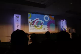 20190708_fbinf_b-it-bots_robocupwm_nair_d_galerie_img_053.jpg (DE)