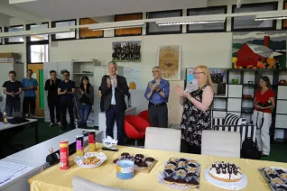 20190719_welcomeparty_b-it-bots_at_work_mt_img_015.jpg (DE)