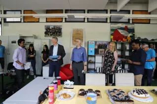 20190719_welcomeparty_b-it-bots_at_work_mt_img_046.jpg (DE)