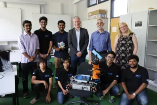 20190719_welcomeparty_b-it-bots_at_work_mt_img_093.jpg (DE)