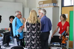 20190719_welcomeparty_b-it-bots_at_work_mt_img_171.jpg (DE)