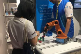 20190820-24_fbinf_gamescom2019_kw_phone_0136.jpg (DE)