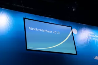 20191026_fbinf_absolventenfeier_telekomdome_kw_img_-0023.jpg (DE)