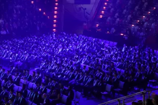20191026_fbinf_absolventenfeier_telekomdome_kw_img_-0073.jpg (DE)
