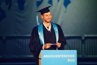 Absolventenfeier Telekom Dome Festakt 20221022 Foto Nathan Dreessen 196.jpg