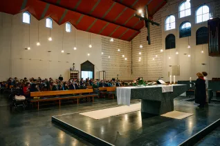 Absolventenfeier Telekom Dome Kirche 20221022 Foto Nathan Dreessen 023.jpg
