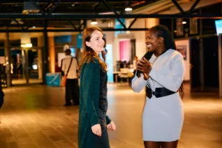 Absolventenfeier Telekom Dome Party 20221022 Foto Nathan Dreessen 304.jpg