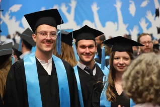 absolventenfeier telekom dome festakt 20221022 foto juri kuestenmacher 034.JPG