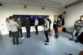 Alumni-Besuch Showroom Visualisierung 20230420 Foto Nelli Eurich 17.jpg