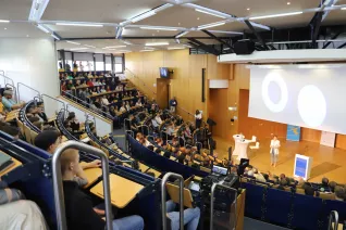 Welcome Erstsemester Audimax StA 20230925 Foto Juri Kuestenmacher 008.JPG