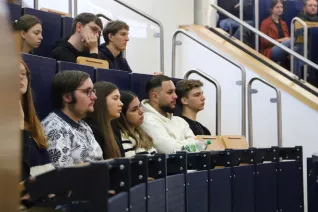 Welcome Erstsemester Audimax StA 20230925 Foto Juri Kuestenmacher 009.JPG