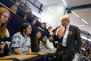 Welcome Erstsemester Audimax StA 20230925 Foto Juri Kuestenmacher 029.JPG