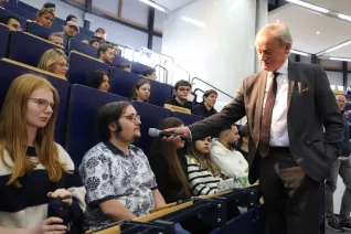 Welcome Erstsemester Audimax StA 20230925 Foto Juri Kuestenmacher 032.JPG