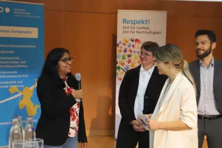 Welcome Erstsemester Audimax StA 20230925 Foto Juri Kuestenmacher 048.JPG