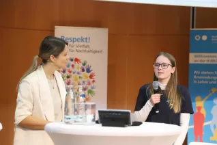 Welcome Erstsemester Audimax StA 20230925 Foto Juri Kuestenmacher 059.JPG