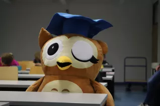 Kinderuni_Kaffeeroesten_16112023_Pascal_Schroeder_17-min.JPG