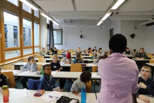 Kinderuni Armut verstehen Treptow StA 20240314 Foto Caroline Jahn 08.JPG